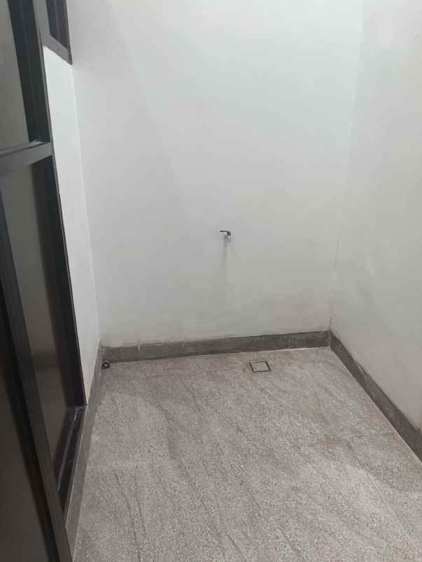 dijual rumah perum barata harapan jaya