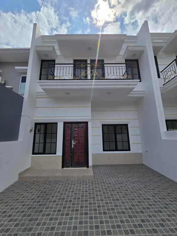 dijual rumah perum sigma jatimakmur