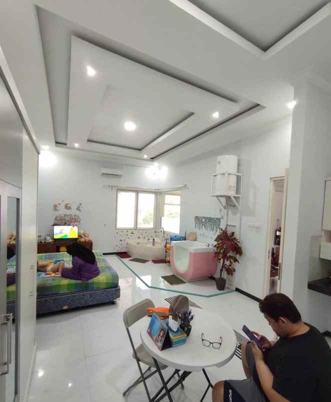 dijual rumah perumahan araya nieuw indie
