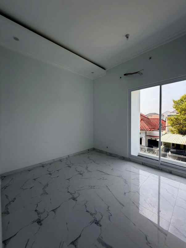 dijual rumah perumahan bukit palma
