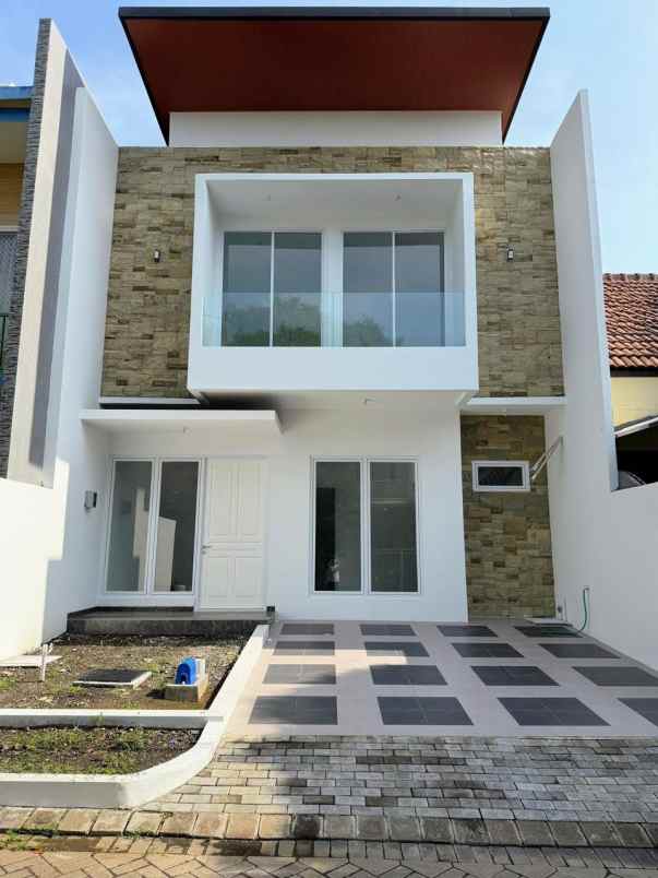 dijual rumah perumahan bukit palma