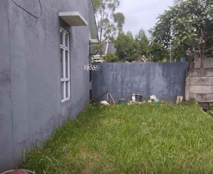 dijual rumah perumahan metland