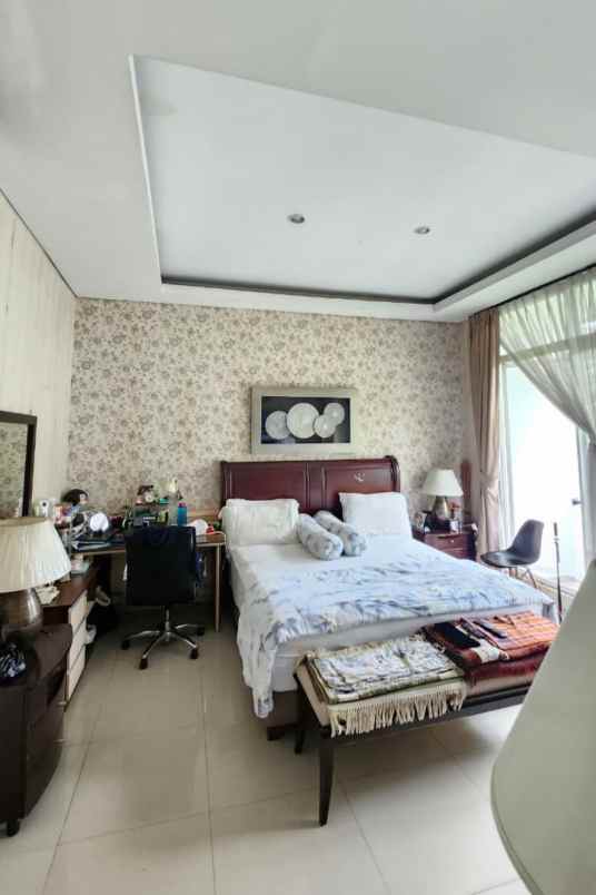 dijual rumah perumahan metland menteng
