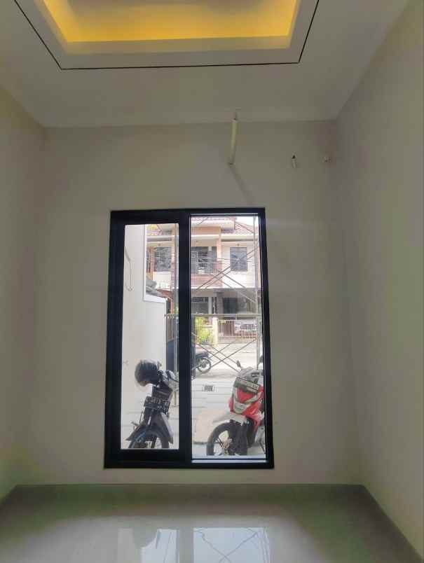 dijual rumah perumahan nirwana