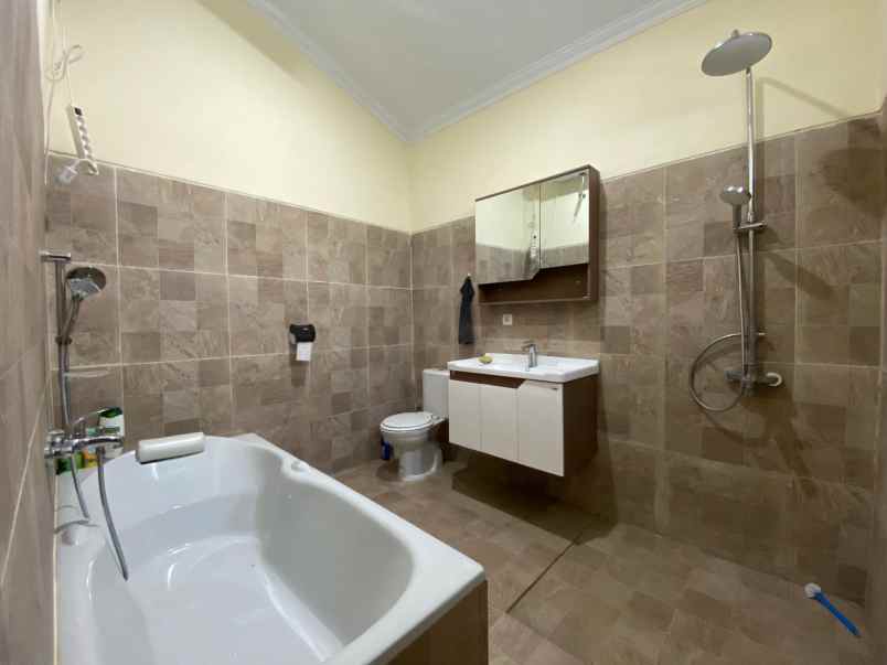 dijual rumah plambon randusari kec