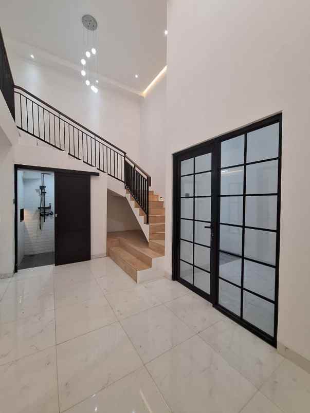 dijual rumah pondok cabe tangsel