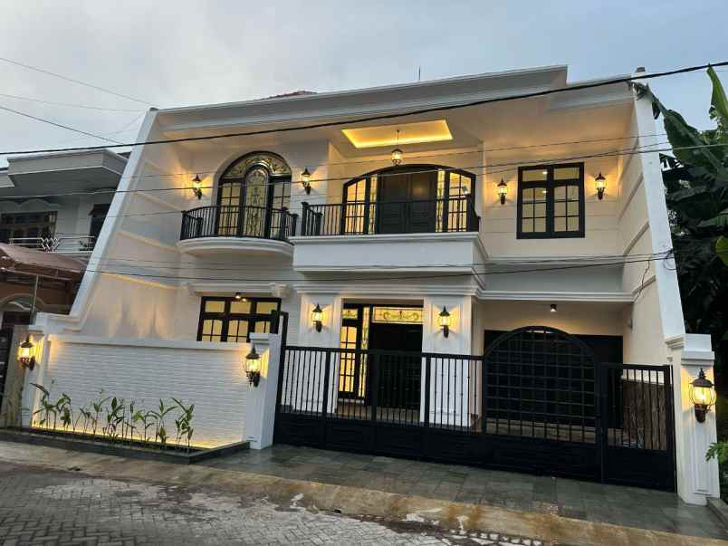 dijual rumah pondok candra melon