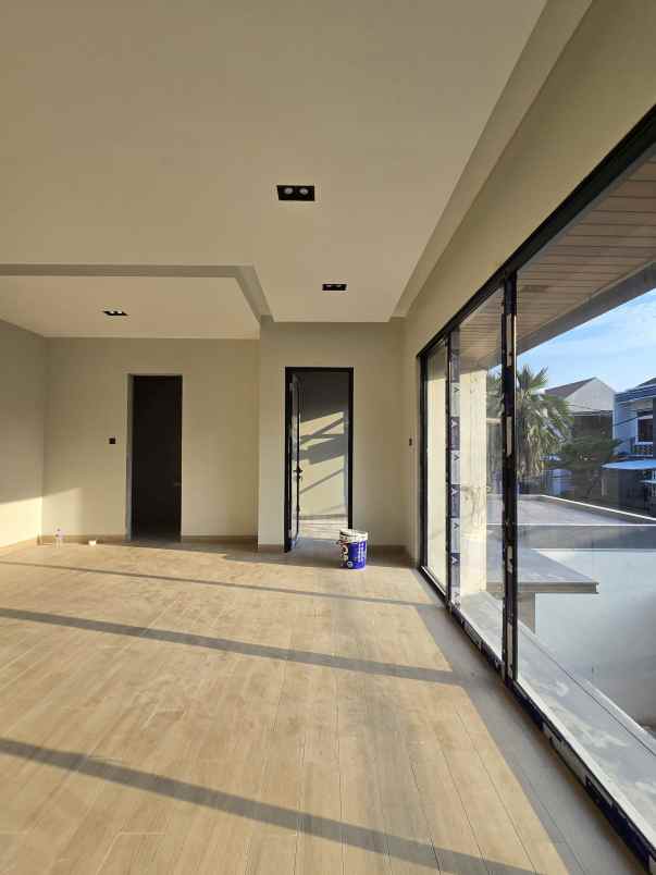 dijual rumah pondok kelapa