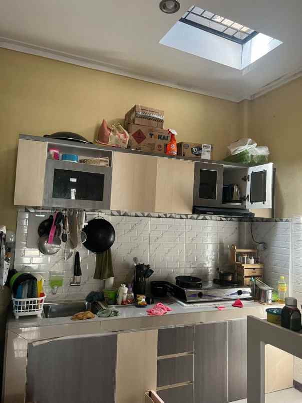 dijual rumah pondok petir