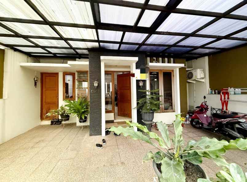 dijual rumah pondok pucung kec pondok