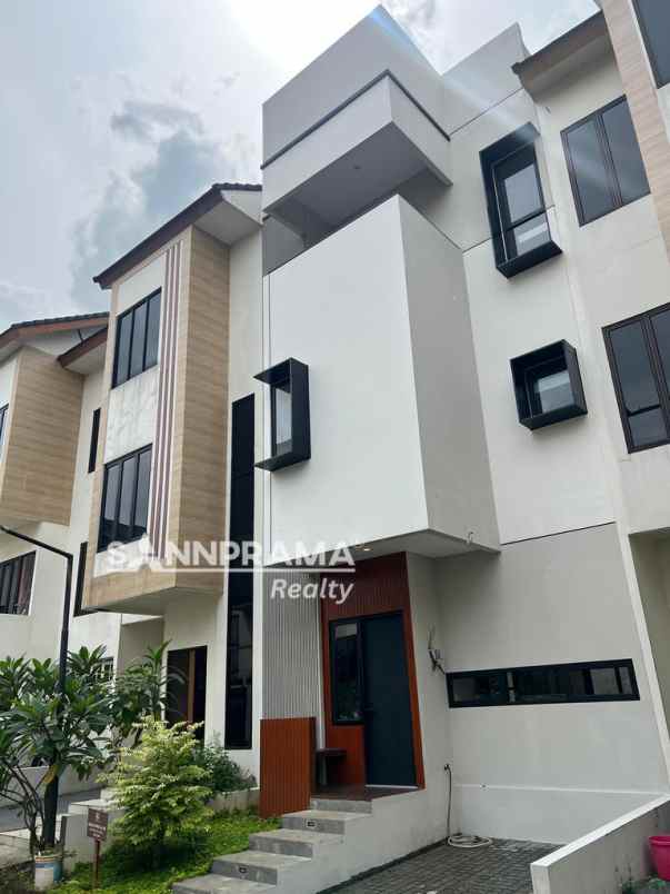 dijual rumah pondok rangon cipayung