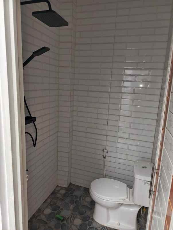 dijual rumah pondok ungu permai kota bekasi