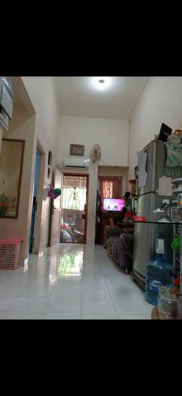 dijual rumah poris indah