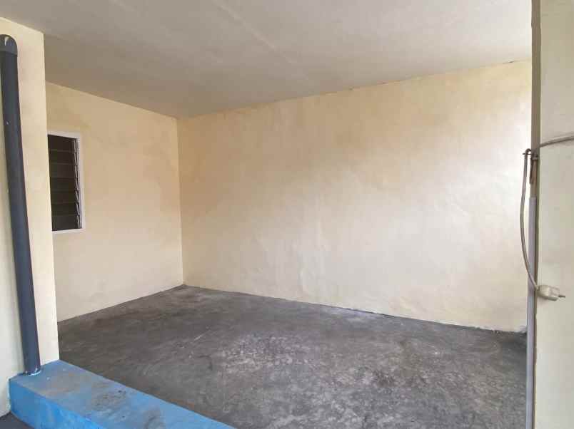 dijual rumah puri cempaka putih 1 blok o 4