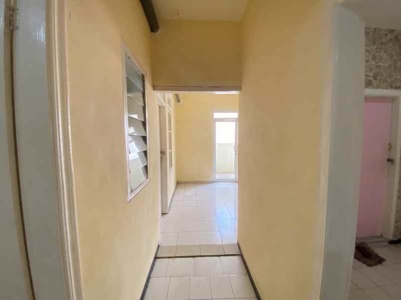 dijual rumah puri cempaka putih 1 blok o 4