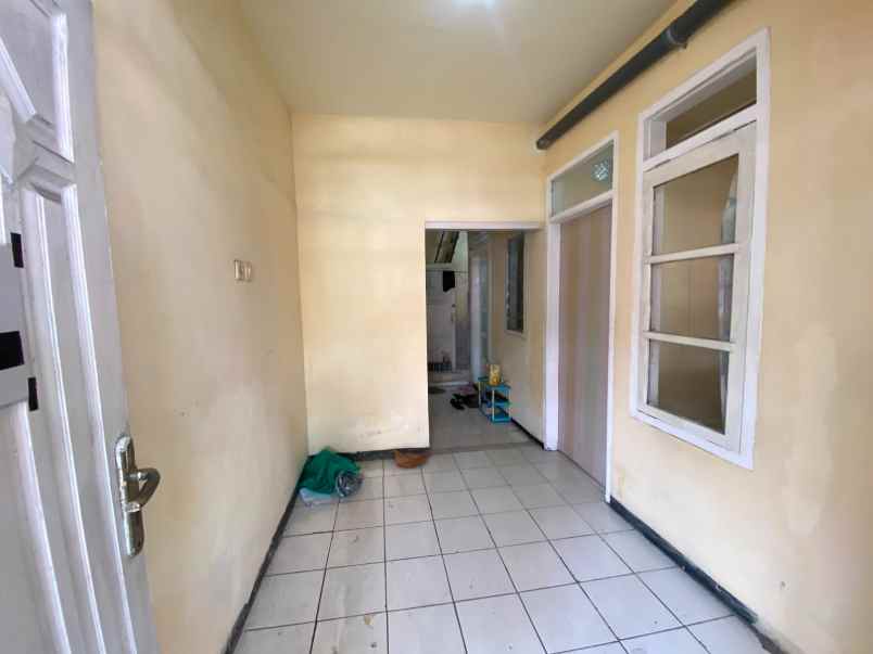 dijual rumah puri cempaka putih 1 blok o 4