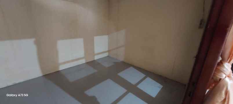 dijual rumah puri surya jaya