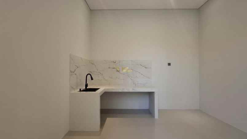 dijual rumah purwomartani