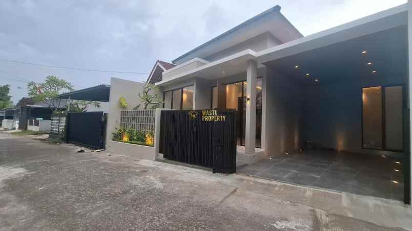 dijual rumah purwomartani