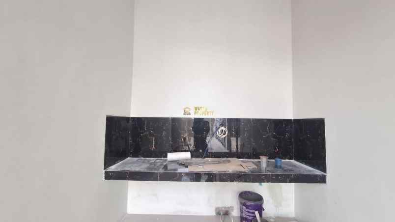 dijual rumah purwomartani