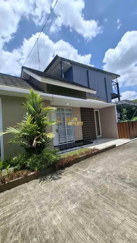 dijual rumah purwomartani kalasan