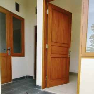 dijual rumah rancabolang