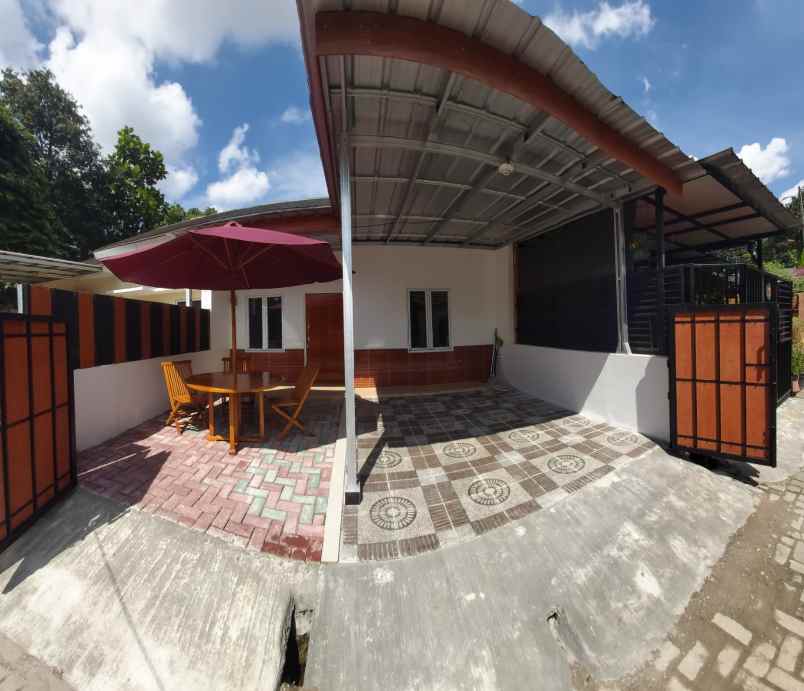 dijual rumah rangkap jaya