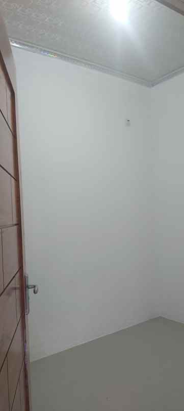 dijual rumah rangkap jaya