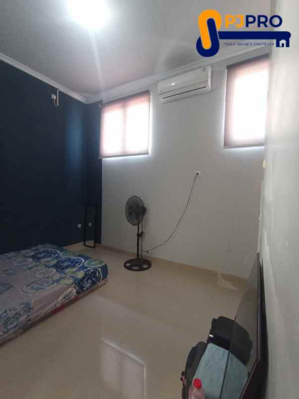 dijual rumah rapih siaphuni di mutiara gading city