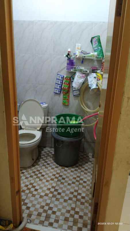 dijual rumah ratujaya