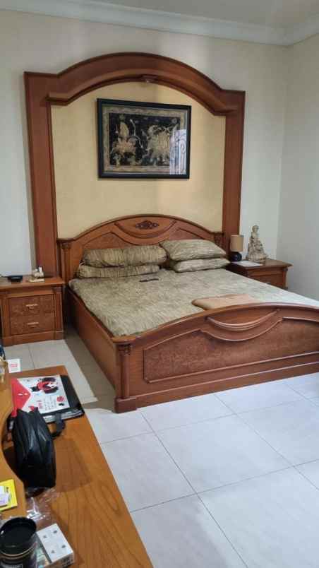 dijual rumah regency 21