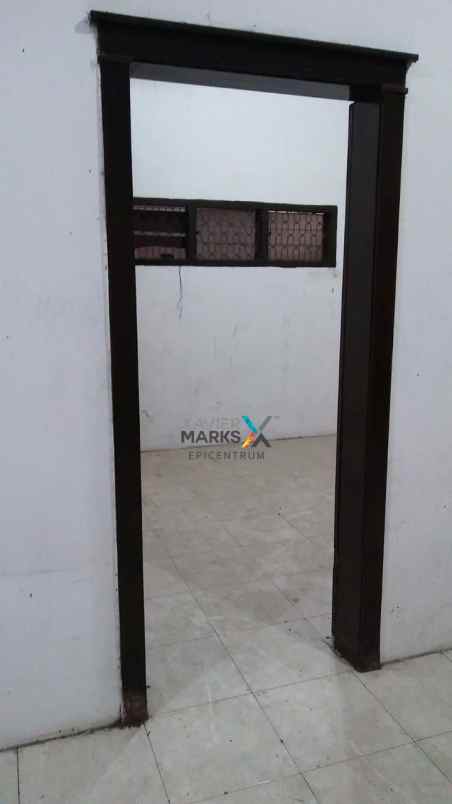 dijual rumah residen sudirman