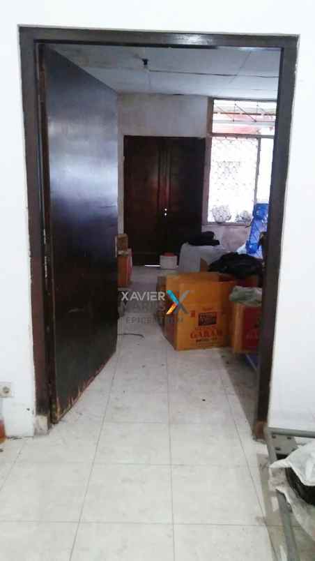 dijual rumah residen sudirman