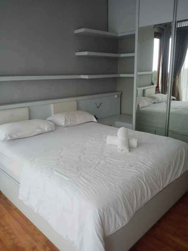 dijual rumah resort dago pakar