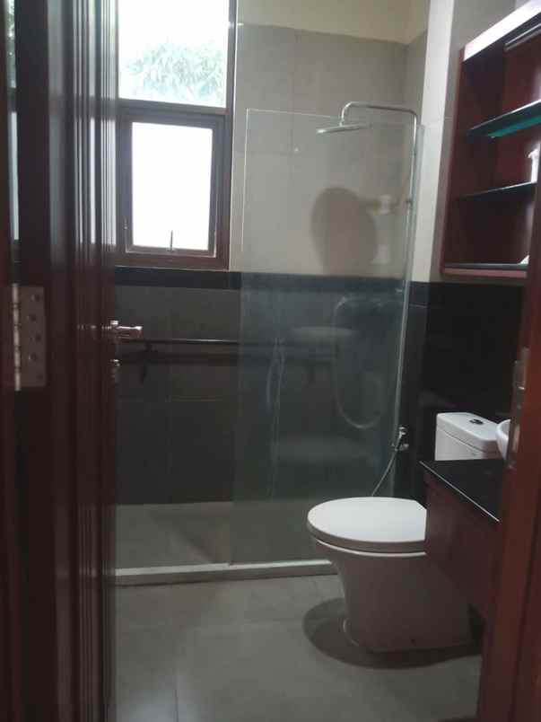 dijual rumah resort dago pakar