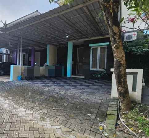 dijual rumah royal residence harewood