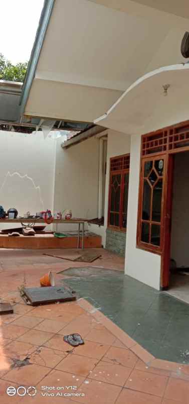 dijual rumah rungkut