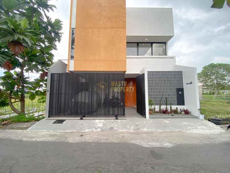dijual rumah sariharjo ngaglik sleman