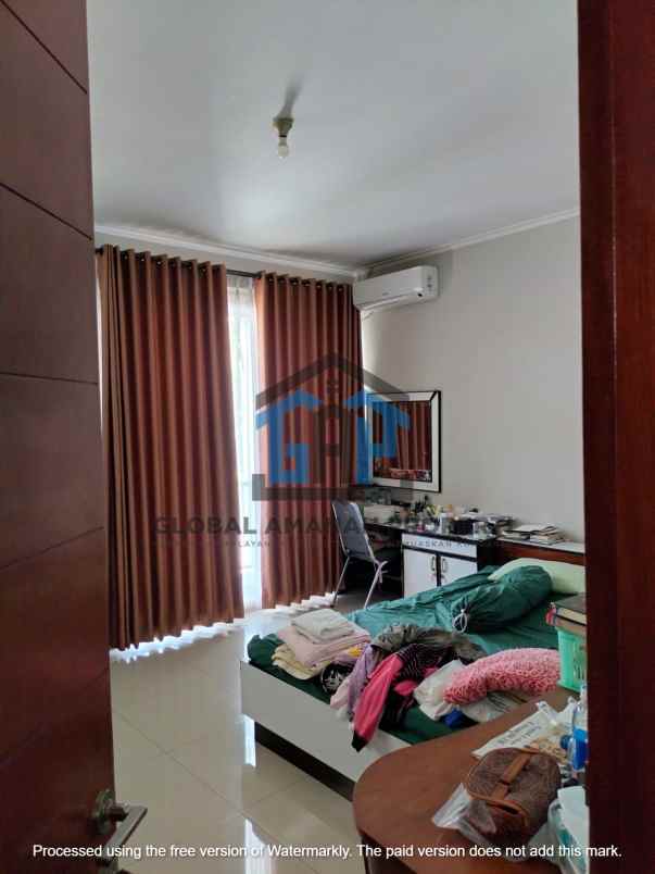 dijual rumah sarijadi