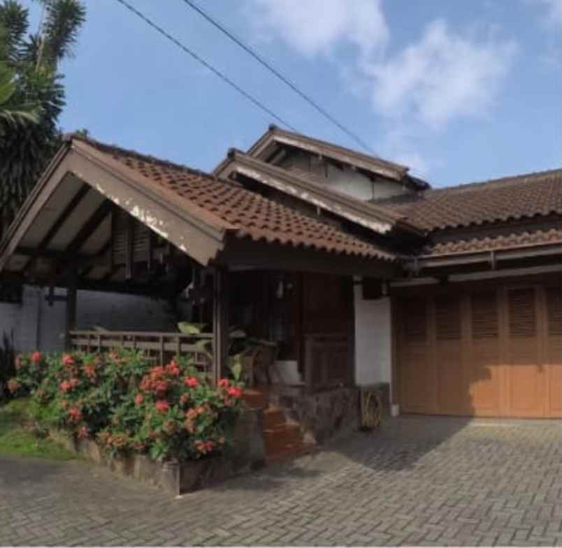 dijual rumah setra indah utara setrasari