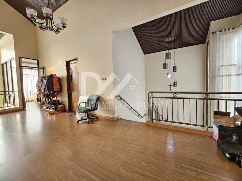 dijual rumah siap huni di bsd city