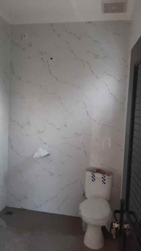 dijual rumah siap huni di cibubur jakarta timur