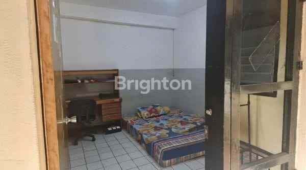 dijual rumah simpang darmo