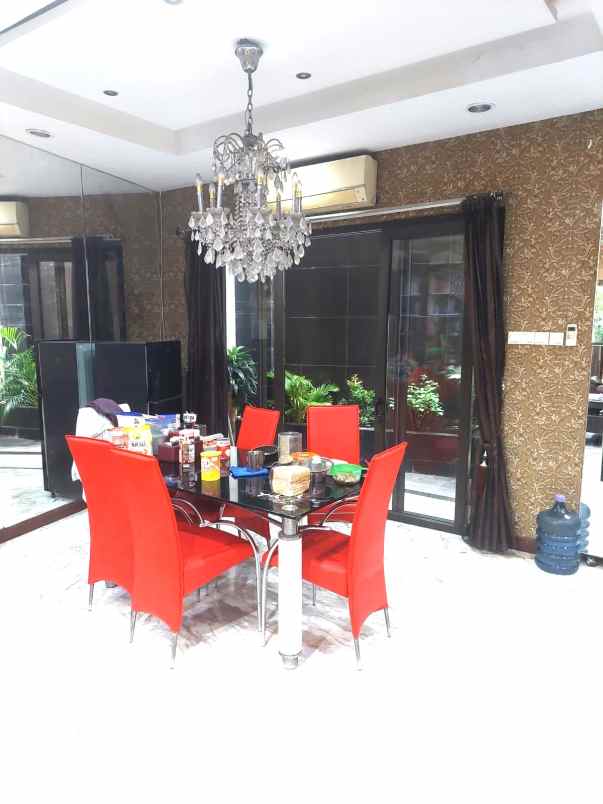 dijual rumah springhill residence