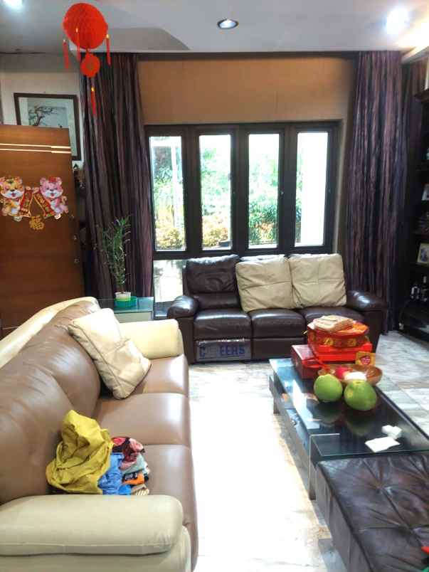 dijual rumah springhill residence