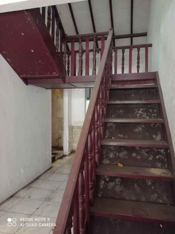 dijual rumah standart lokasi sawojajar 2