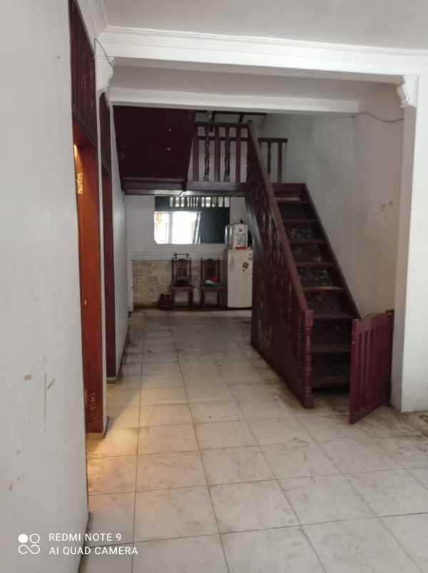 dijual rumah standart lokasi sawojajar 2