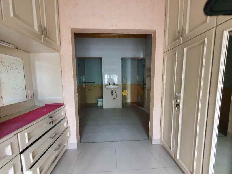 dijual rumah sunter bisma