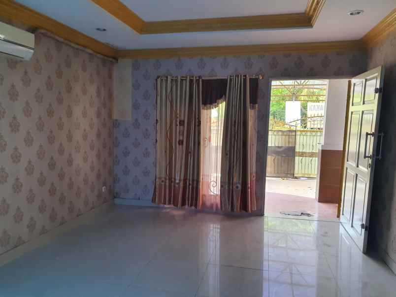 dijual rumah sunter bisma