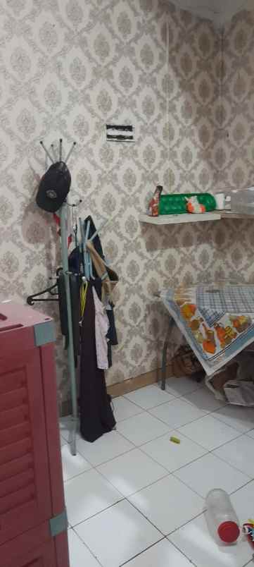 dijual rumah taman harapan baru